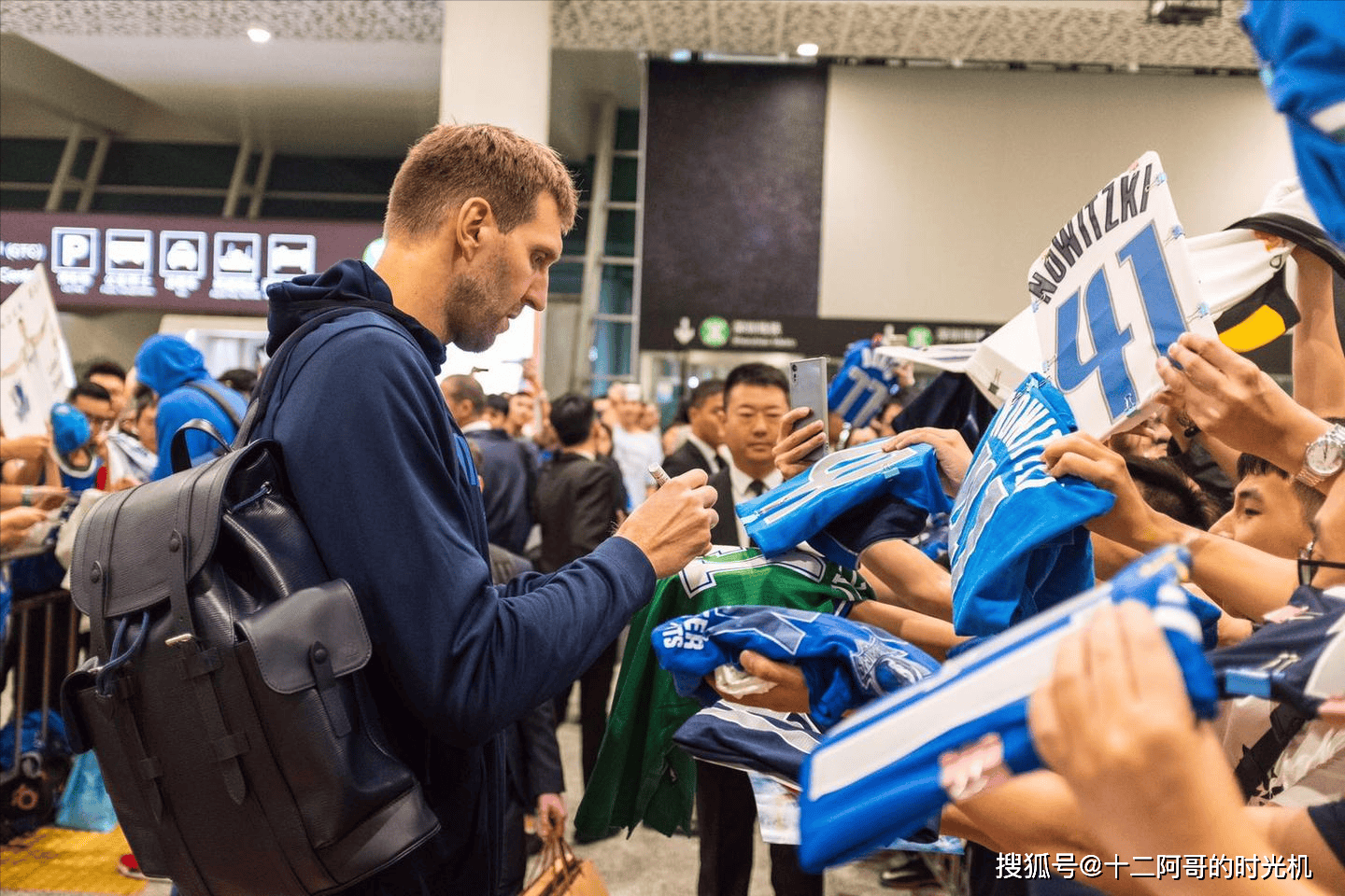 ayx-今晨达拉斯独行侠备战中超，造点机会细节曝光，目标明确，球队文化再被提及的简单介绍