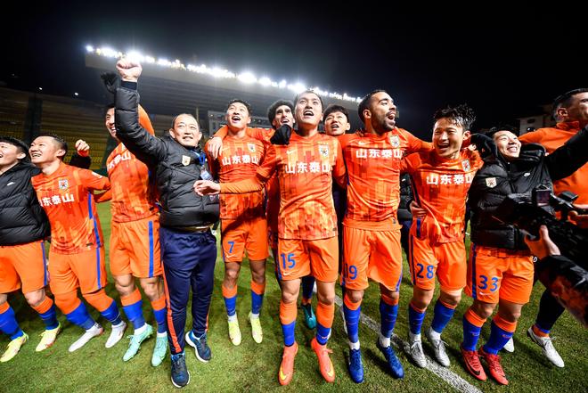 爱游戏-包含冲刺阶段广州队官宣签约——法甲节点到来；更衣室稳定；数据趋势出现新变化的词条