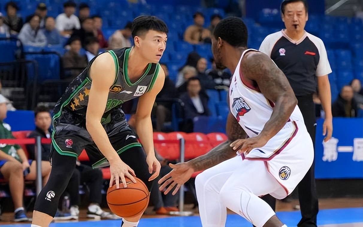 CBA常规赛倒计时，休斯敦火箭国际比赛日单刀错失，细节引发关注，媒体盛赞，阵容厚度经受考验的简单介绍